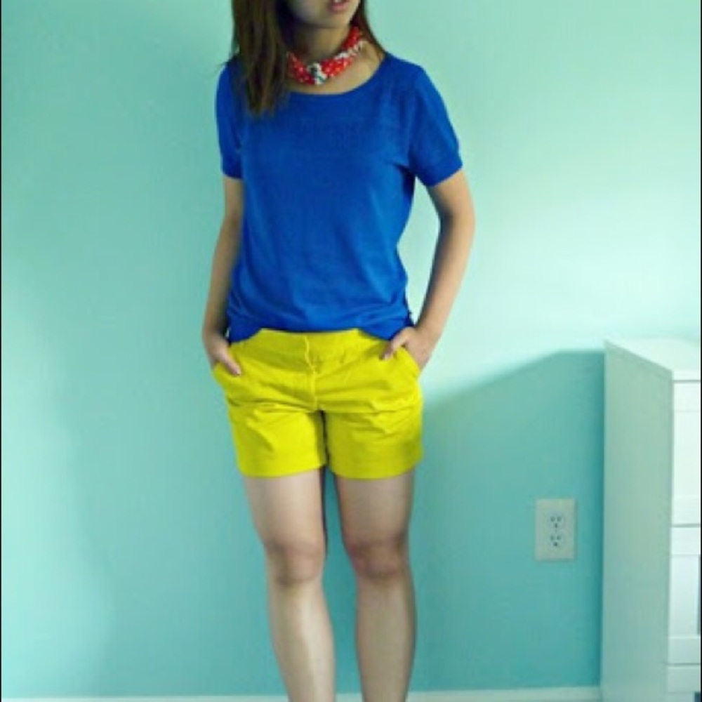 J Crew Broken In Chino Shorts, Bright Yellow sz: 8